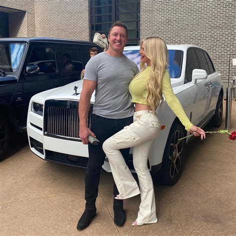 Kim Zolciak's daughters wish Kroy Biermann happy Father's Day