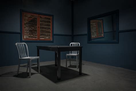 Interrogation Room Standing Set in Los Angeles - Jail Cells, Bullpen