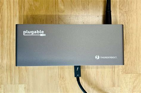 Plugable Thunderbolt 4 & USB4 HDMI Docking Station (TBT4-UDX1) review ...