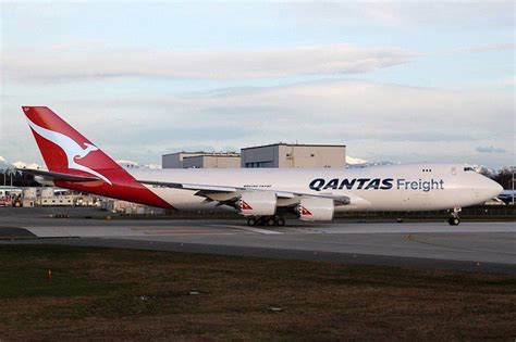 Qantas takes delivery of its first Boeing 747-8F | Boeing 747, Boeing, Boeing 747 8