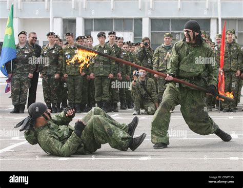 Russian teenagers are getting military skills during the summer Stock ...