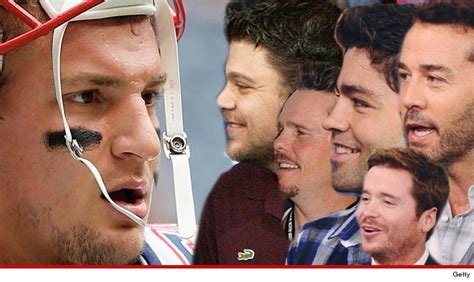 Rob Gronkowski -- Busted Knee Won't Keep Me Out of 'Entourage' Movie