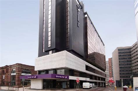 Premier Inn Leeds City Centre (Leeds Arena) Hotel - UPDATED 2018 Prices ...