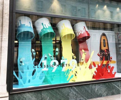 Just how important are retail window displays? - CJ Retail Solutions