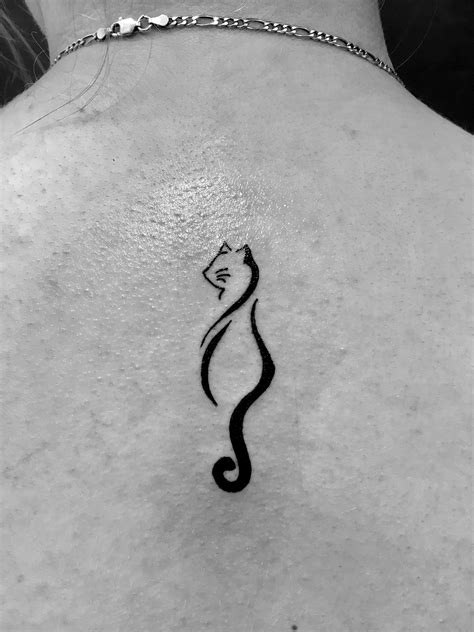 Little cat silhouette tattoo, tattooed by Liam 🐱 To make a booking please email daisyraeduke ...