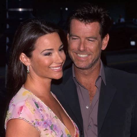 Nyelvészet Zsiráf alsó pierce brosnan wife keely Időpont egyeztetés intézkedés töredék