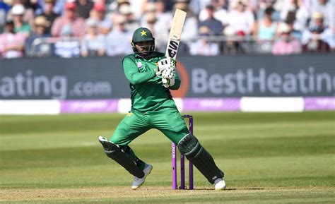 Pakistan batsman Asif Ali reveals how Sarfraz decides where he bats