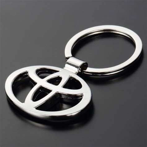 Toyota Metal Chrome Keyring Keychain - Easy Number Plates | Car keychain, Keychain, Toyota