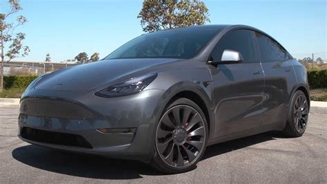 Tesla Model Y Review: Autotrader Spends Some Time In The Tesla Crossover