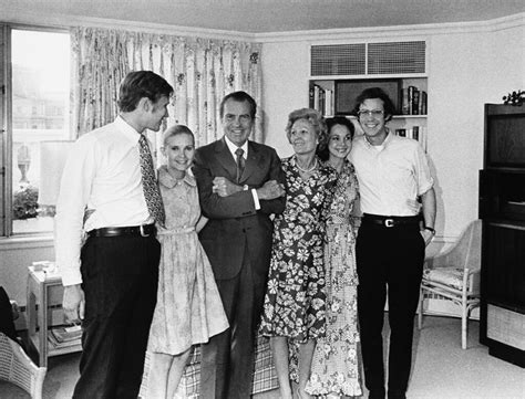 Richard Nixon with his family - White House Historical Association