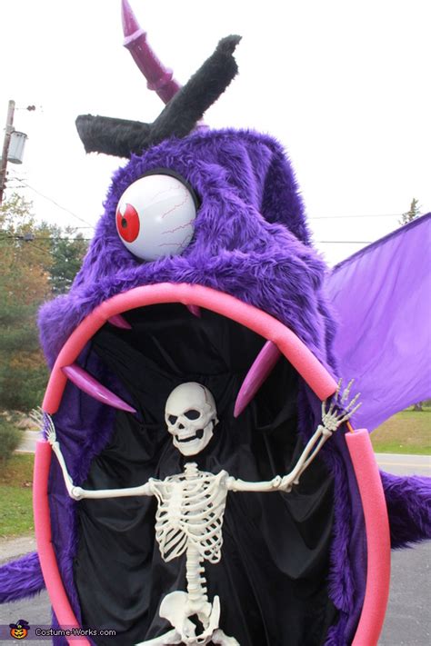 Purple People Eater Costume - Photo 4/10