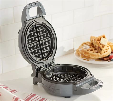 Stuffed Pancake Maker - Makes a GIANT Stuffed Waffle in Minutes - Elec ...