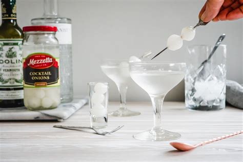 Gibson Cocktail Recipe