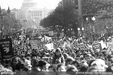 How anti-Vietnam War protests thwarted Nixon’s plans and saved lives ...