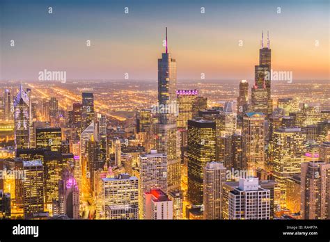 Chicago, Illinois, USA downtown city skyline from above at dusk Stock Photo - Alamy