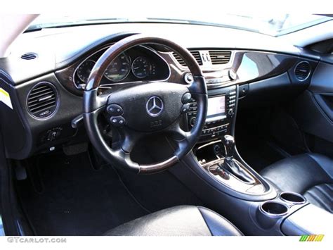 Black Interior 2007 Mercedes-Benz CLS 550 Photo #89512795 | GTCarLot.com