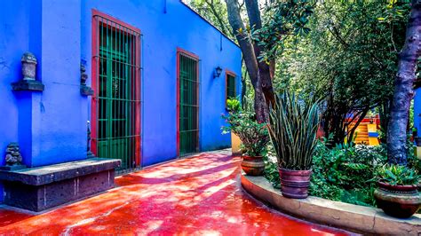 Four most iconic pieces in Frida Kahlo Museum, The Blue House