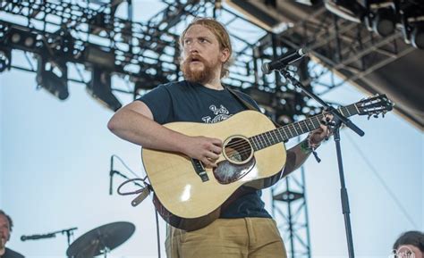 Tyler Childers Announces 2023 Tour Dates Featuring Margo Price, Drive ...