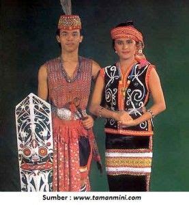 pakaian tradisional suku jawa - Lillian McLean