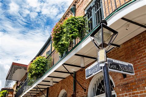 Royal Street in New Orleans - An Immersive Street in the French Quarter – Go Guides