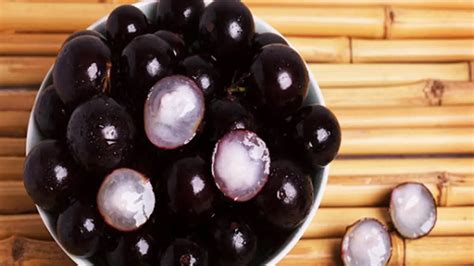 8 Best Health Benefits of Jabuticaba | Psyspeaks