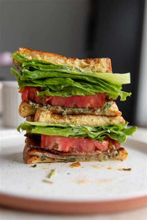 the perfect blt - the palatable life