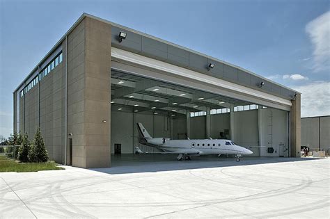 Hangar Doors: What to look for when building a new hangar.