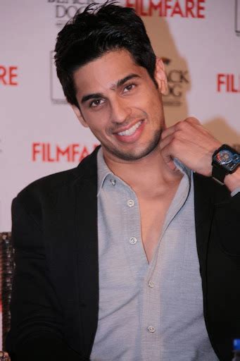 Sidharth Malhotra Image Gallery, Images, Photos, Stills, Pics - Cinemagigs