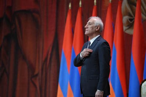 New President of Armenia sworn in despite opposition — MercoPress