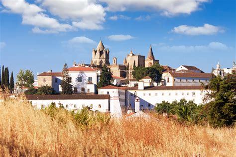 Why We Don't Recommend A Day Trip to Evora Portugal - Wandering Wagars