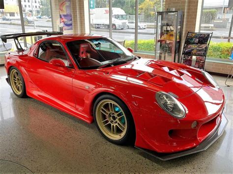 This RE Amemiya Mazda RX-7 Thinks It’s A Porsche 911 | Carscoops