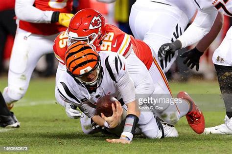 Chris Jones of the Kansas City Chiefs sacks Joe Burrow of the... News ...