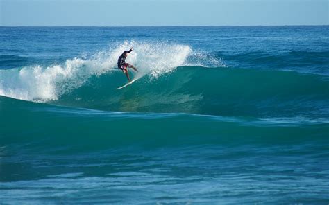 THE BEST SURFER BEACHES IN THE DOMINICAN REPUBLIC | CAP EL LIMON