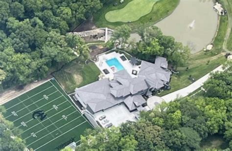 Photo: Patrick Mahomes' New House Looks Absolutely Insane | Flipboard