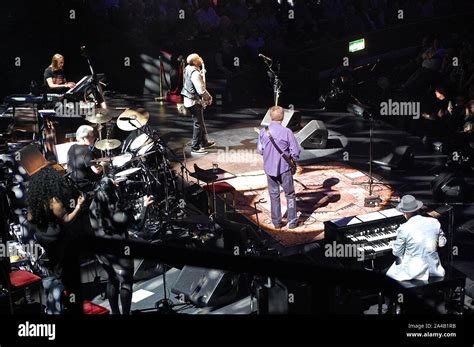 Eric Clapton, Royal Albert Hall, 200515 Stock Photo - Alamy