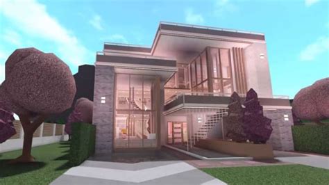 Build you a bloxburg house by Leemikey104 | Fiverr