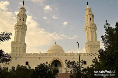 98 Gambar Masjid Qiblatain Pictures - MyWeb