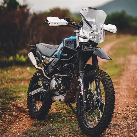 Hero Xpulse 200 Beautifully Modified Into A Dakar-Inspired Rally Bike