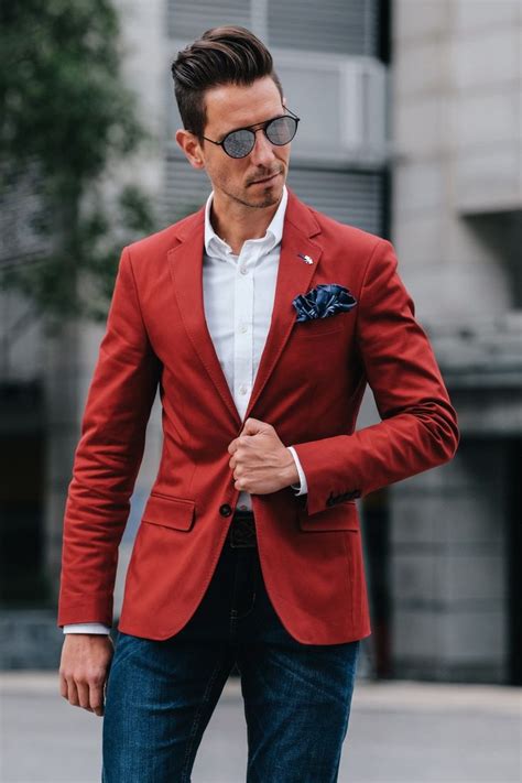 How To flower Your Pocket Square | Red blazer outfit men, Mens outfits, Red blazer outfit