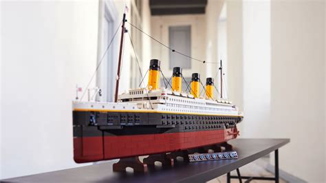 Lego ra mắt mô hình tàu Titanic với 9090 mảnh ghép