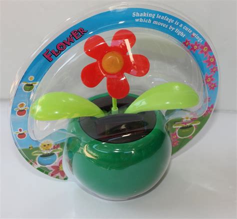 Solar Dancing Flower - Green [Toy]: Amazon.ca: Baby