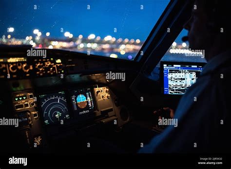 Commercial airliner airplane flight cockpit during takeoff Stock Photo - Alamy