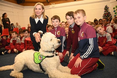 Pictures: Junior minister Madigan gets a tour of Midleton Primary CBS