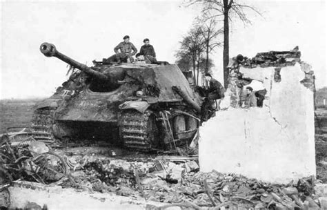 Captured by British forces german tank destroyer Jagdpanther | World ...