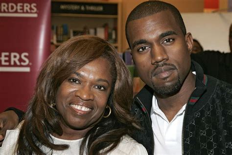 Kanye West: 'Want to Forgive and Stop Hating' Late Mom's Surgeon