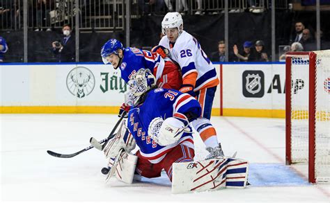 New York Rangers go for 5 in a row vs Islanders