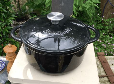 Black Cast Iron Enamel Cookware Set - Salamander Stoves