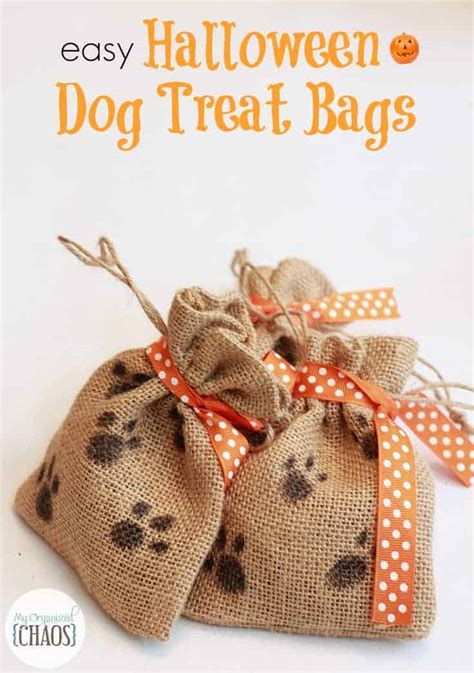 Easy Halloween Treat Bags for Dogs