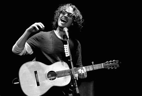 Hear Chris Cornell’s Acoustic “Say Hello 2 Heaven” In Tribute To Scott Weiland - Stereogum