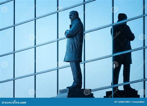 Sir Alex Ferguson Bronze Statue at Old Trafford Stadium in Manchester ...